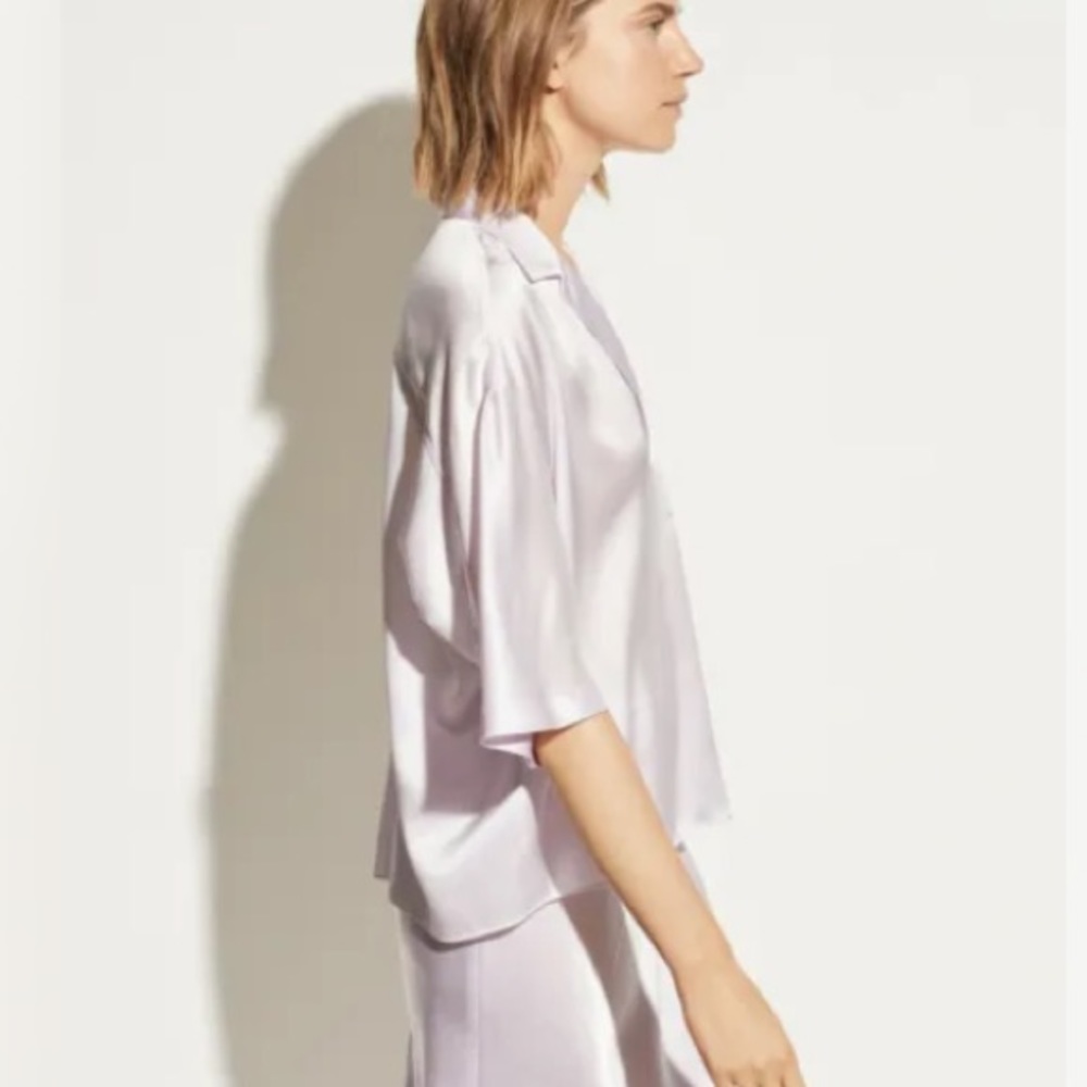 NEW Vince Satin 100% Silk Pajama Shirt Blouse, Pale Iris (Purple) Size S $295 - Picture 4 of 10